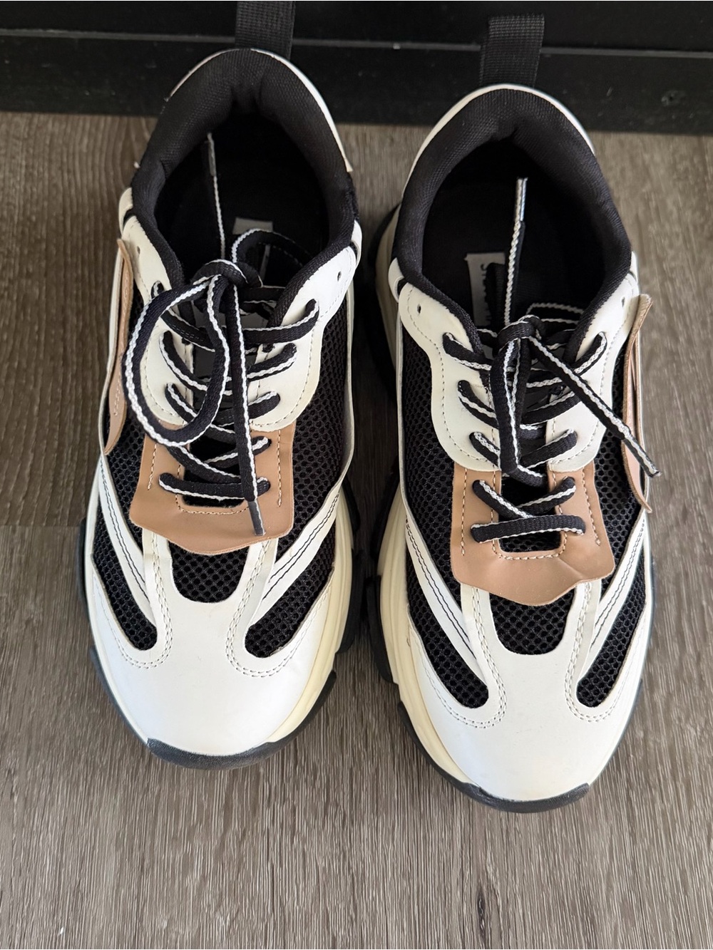 Steve Madden Possession Sneaker 8.5